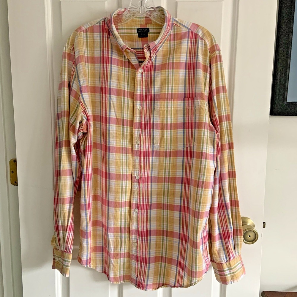 Rogues Gallery Men sz L long sleeve Button Down Plaid Pocket Shirt Madras?